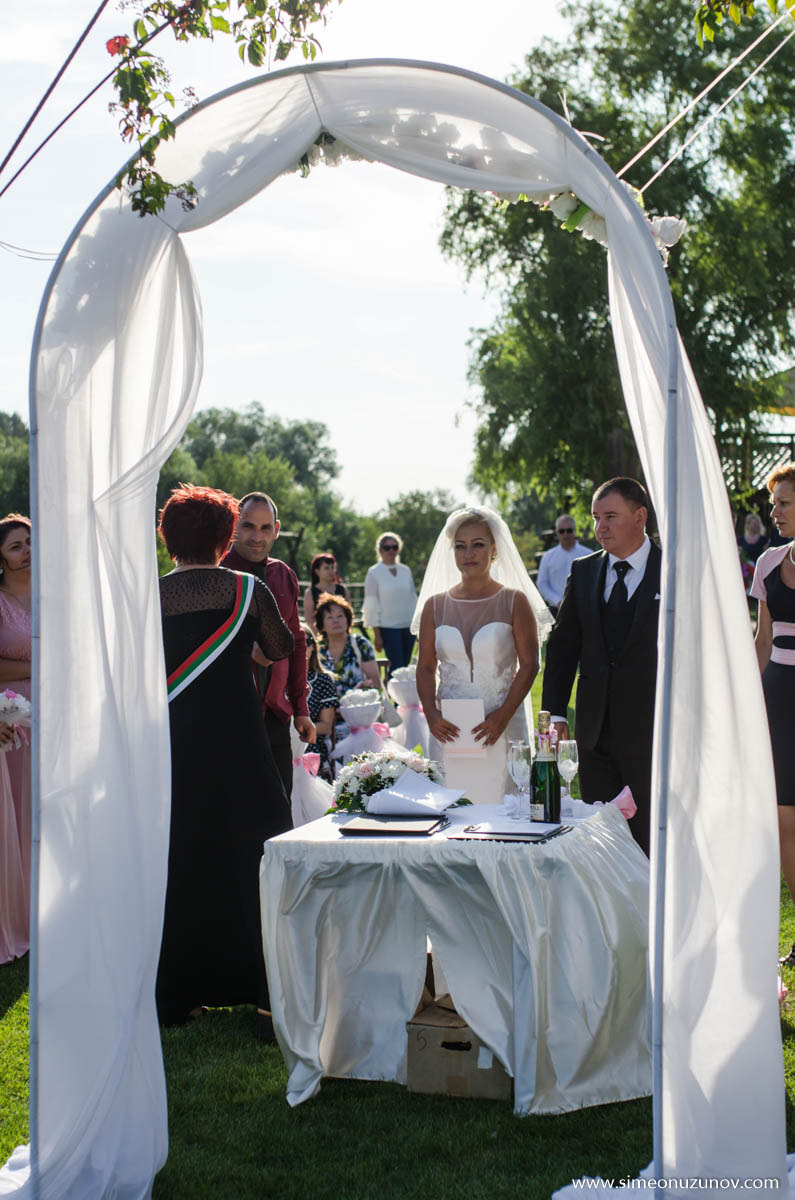 сватба на открито варна